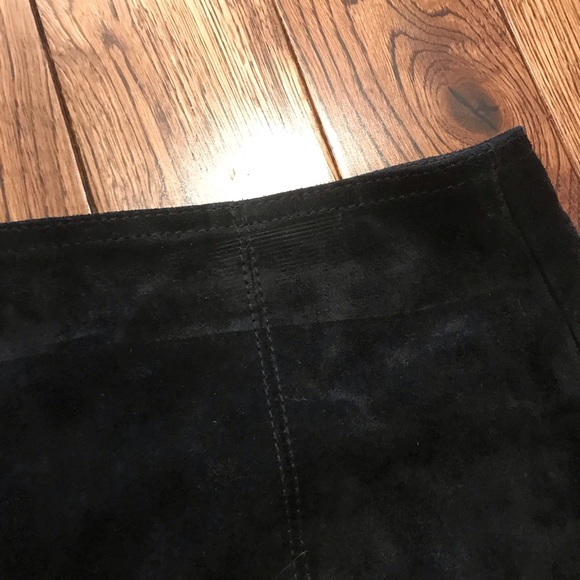 Topshop Suede Mini Skirt - Picture 4 of 12